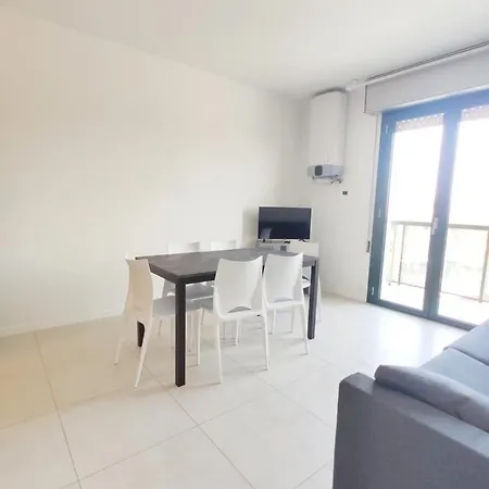 Appartamento QUITO 302 - Centralissimo - Interamente Ristrutturato - Dietro Piazza Mazzini Lido di Jesolo